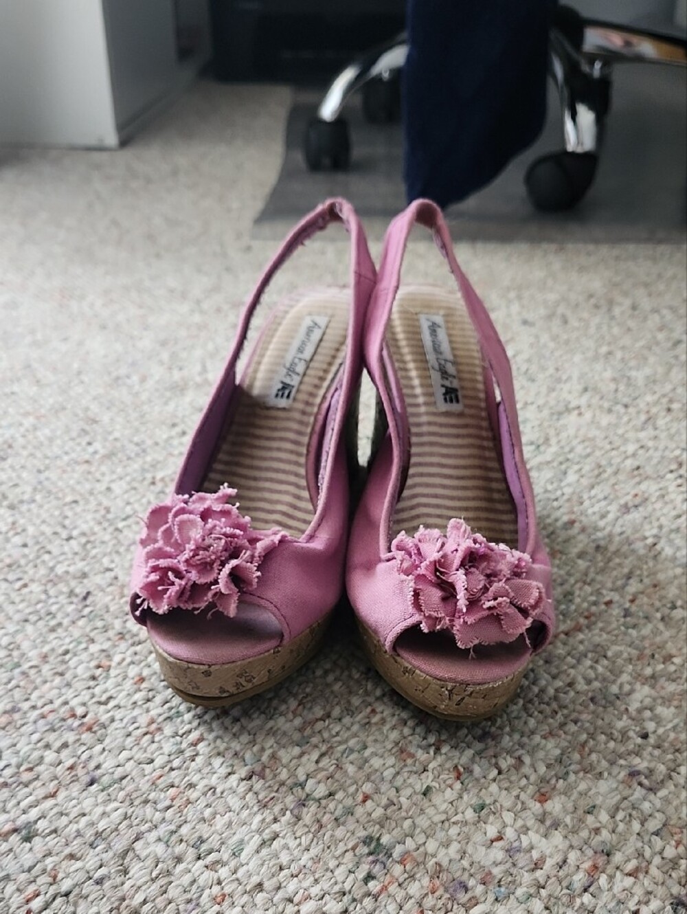 American Eagle Outfitters Pink Slingback Cork Wedge Sandals - Picture 3 of 4